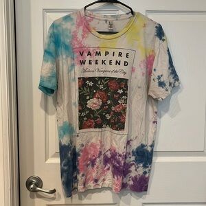 Tie-dye t shirt